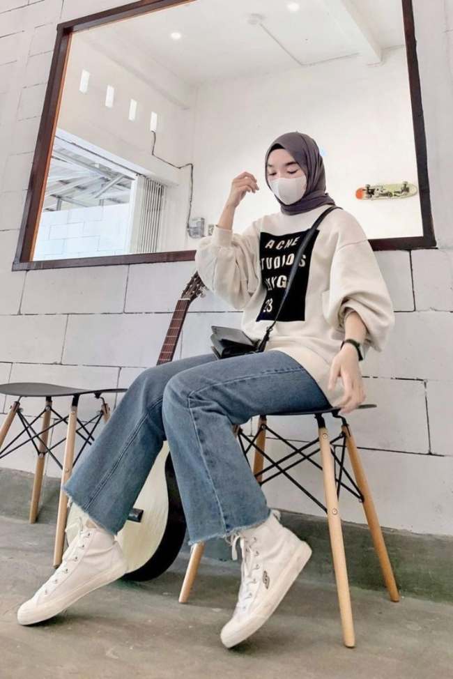 6 OOTD Sweater Hijab Oversized, Rok, Skinny Pants, Jamin Kece!