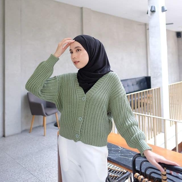 Knit Cardigan Army