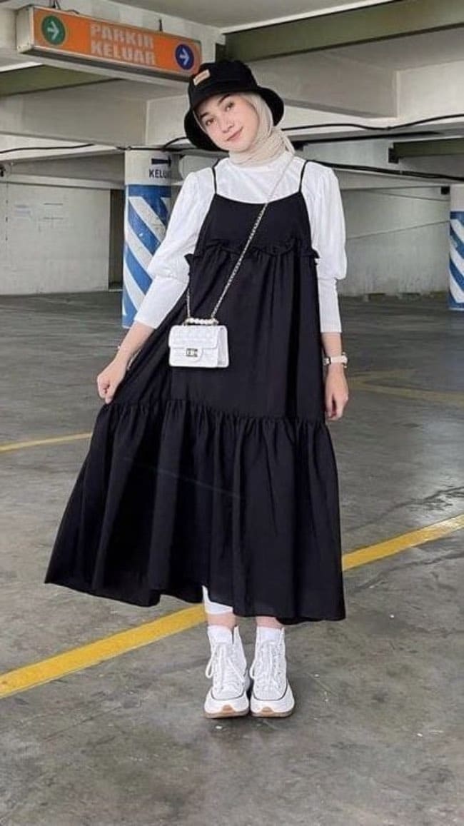 Manis dengan Long Tanktop Dress