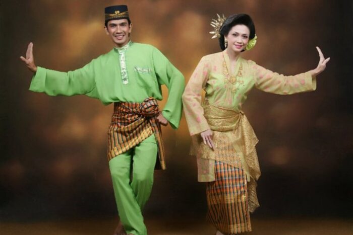 Samping Ala Bunga Malaysia