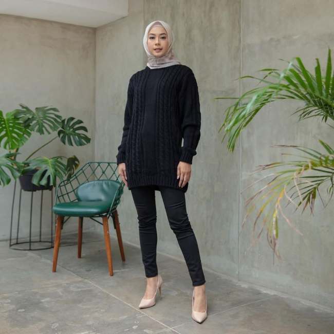 Sweater dan Skinny Pants