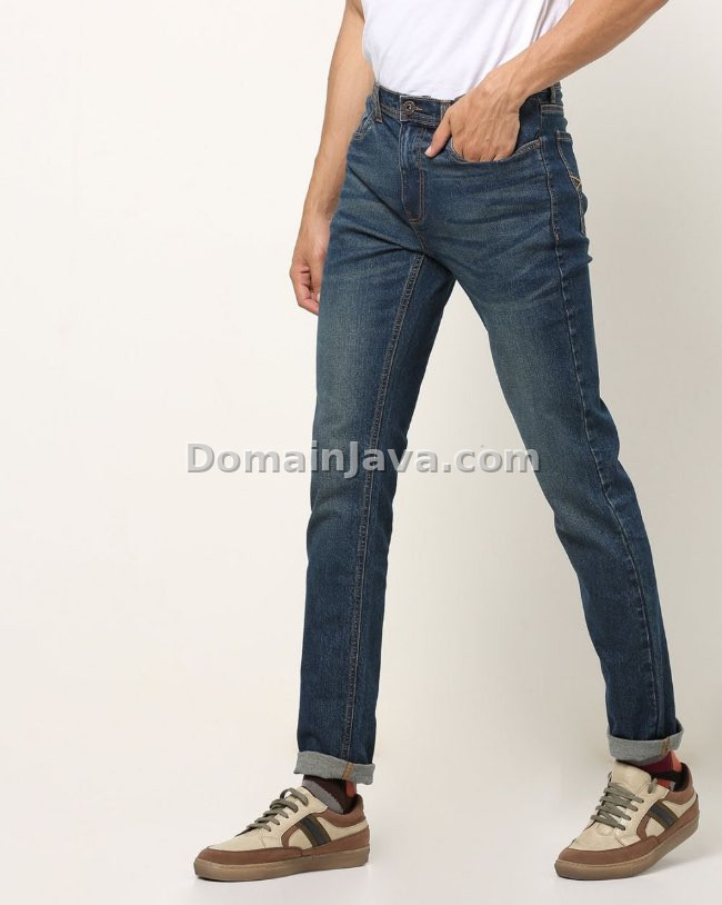 Celana Slim Fit