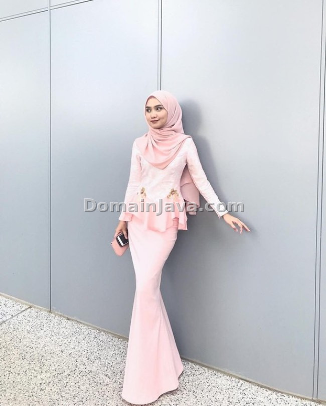 Double Peplum untuk Looks Formal